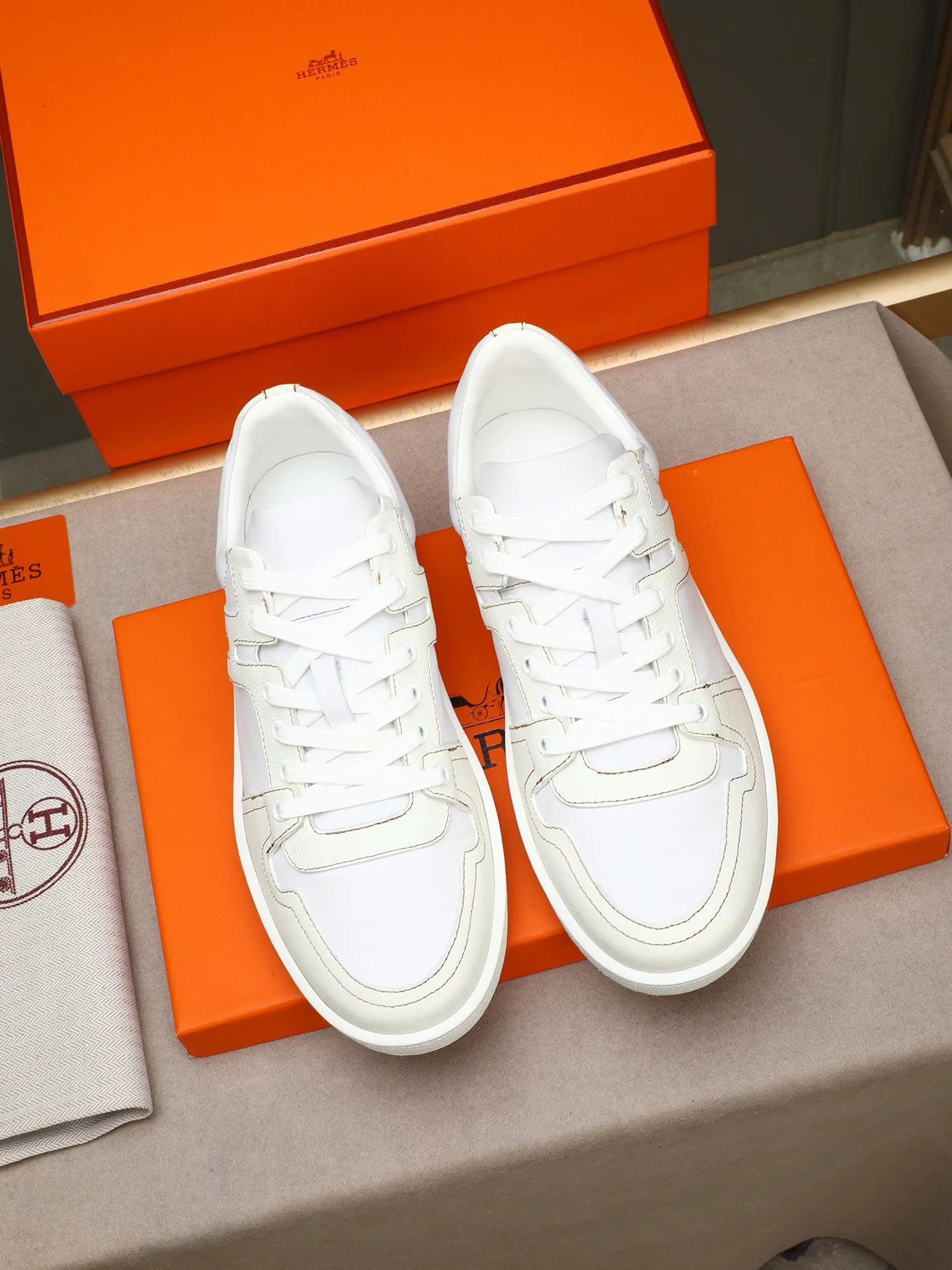 Men's shoes 💰720 [HERMES] Hermès - High-end quality original 🔍🔍🔍 casual sneakers - Upper: 🔝 Napa calfskin, shoe body sewn with brand 'H' totem - Lining: water-dyed cowhide - Outsole: original TPR. :38-44 (45, can be customized)